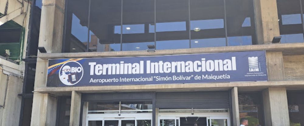 Simón Bolívar International Airport